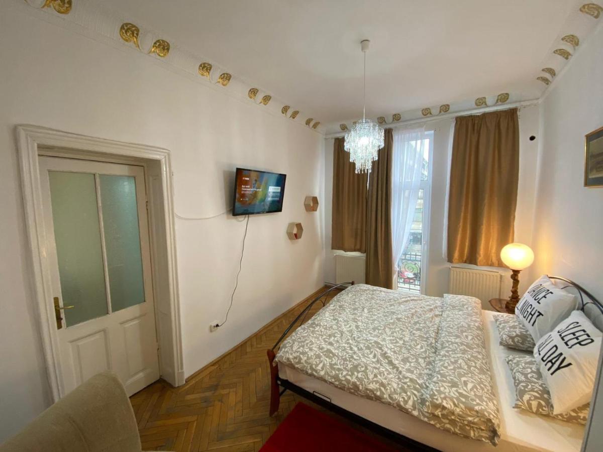 Union Square Sweethome Bucarest Esterno foto
