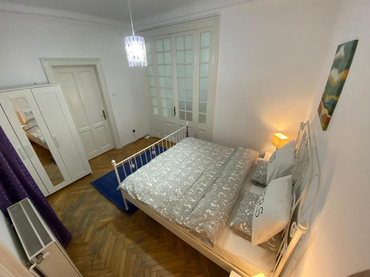 Union Square Sweethome Bucarest Esterno foto